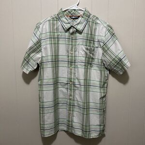 The North Face Men's Medium Green Button Up Short Sleeve (700)